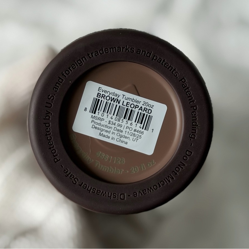 HydroJug Brown Leopard Print Everyday Tumbler Cup 20 oz - Picture 3 of 4